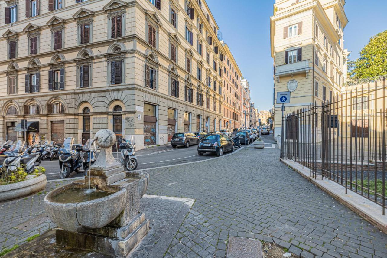Luxury Stars In Rome - Andromeda Apartment In Colosseum Dış mekan fotoğraf
